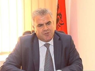 BIZNESI I LAVAZHOVE LAVAZHET PA ASNJE LEJE, NUK PAGUAJNE TAKSA LAJM