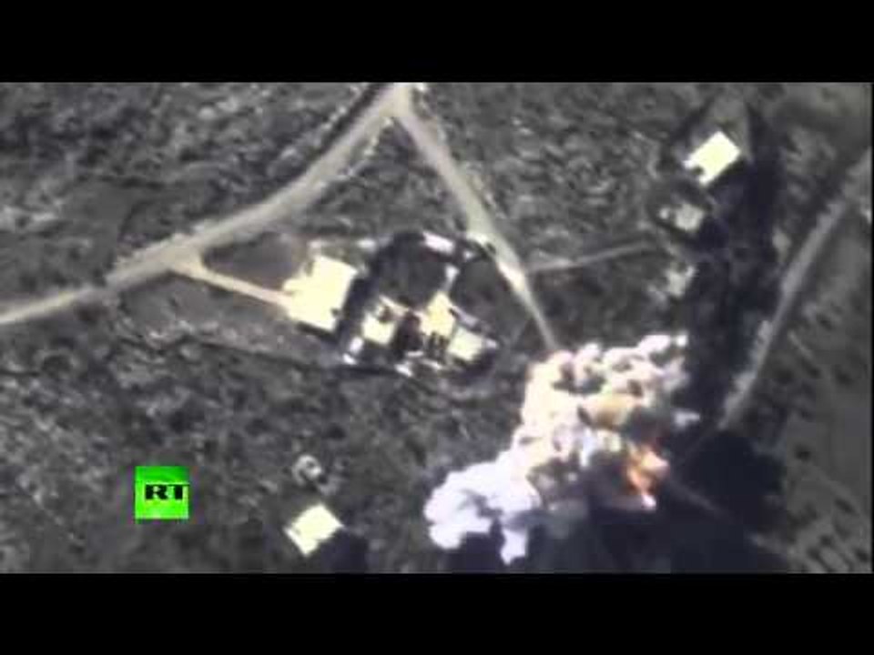Combat cam: Massive bombardment of ISIS oil refineries, tankers by Russian warplanes