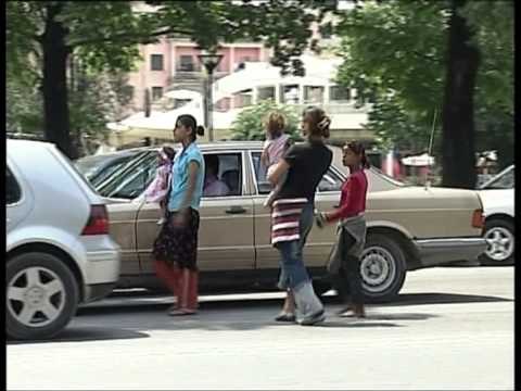 RAPORTI PER SKLLAVERINE JEMI TE PARET NE EUROPE PER SHFRYTEZIMIN E NJEREZVE LAJM