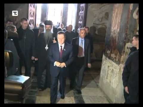 DAÇIÇ NE KOSOVE KRYEMINISTRI SERB VIZITON MANASTIRIN E GRAÇANICES LAJM