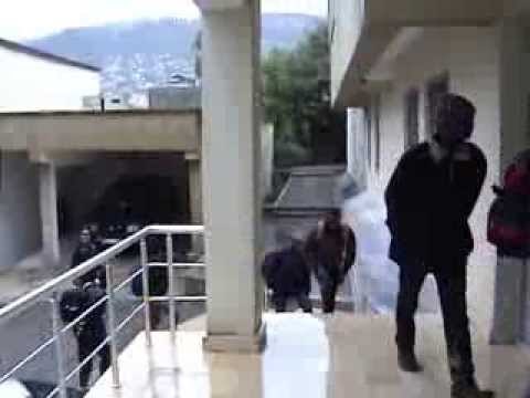 SERISH KLANDESTINE POLICIA E GJIROKASTRES VIJON TE KAPE EMIGRANTE AFRIKANE LAJM