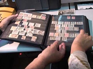 KOLEKSIONI I PULLAVE PASIONI I FILATELISE NJE NGA ME TE SHTRENJTET NE BOTE LAJM