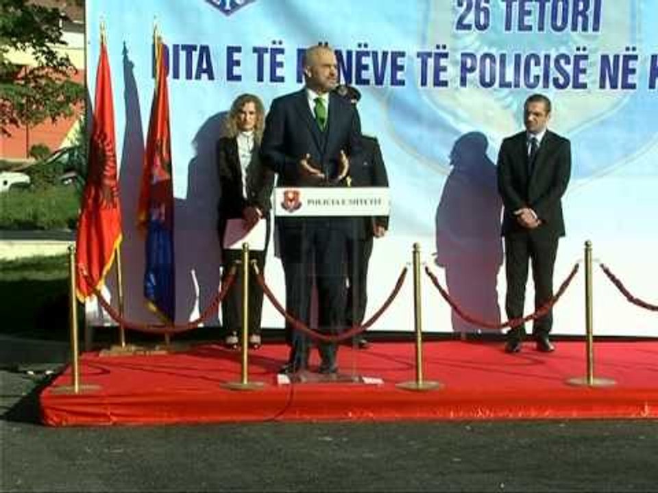 DITA E POLICEVE TE VRARE RAMA PREMTON STREHIM E PUNESIM PER FAMILJET E TYRE LAJM