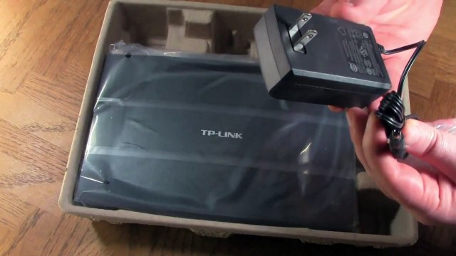TP-Link Archer C7 AC1750 Wireless dual band Gigabit Router Unboxing