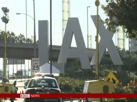 PANIK NE LOS ANXHELOS NJE I VRARE DHE DISA TE PLAGOSUR NGA TE SHTENAT ME ARME LAJM