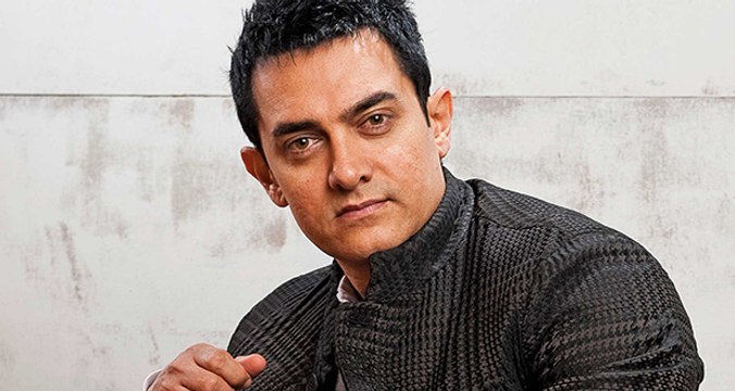 India Hindu extremists threatens , Amir Khan considering leaving the country