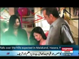 Kari Say Hathkadi - 23rd November 2015 Tune.pk