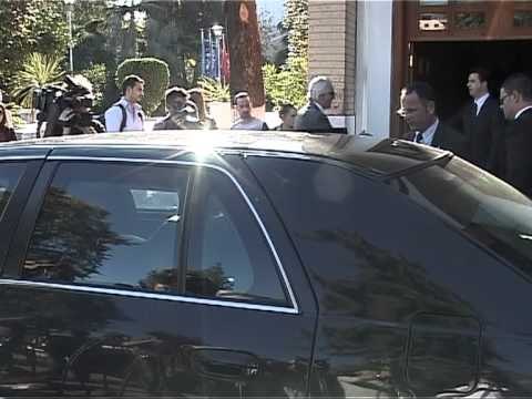 BLLOK NGA VENDI LAJMET ME TE RENDESISHME POLITIKE TE 24 OREVE TE FUNDIT LAJM