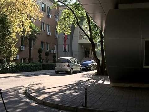 MASHTRIMI ME TVSH GJYKATA LE NE BURG DY ISH ZYRTARE TE LARTE TATIMEVE LAJM