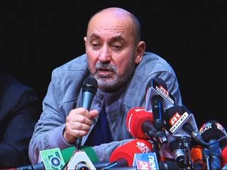 REAGON AKIP KUSHTETUTA NDALON SJELLJEN E ARMEVE KIMIKE NE SHQIPERI LAJM