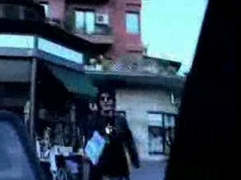 Furto d'auto a Nicolas Vaporidis