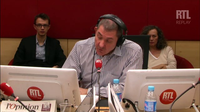 Attentats à Paris : Une sacrée séquence diplomatique pour François Hollande , décrypte Alba Ventura