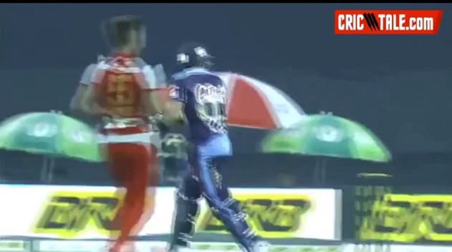 Misbah Hit Smashing Four to Aamir then Aamir Bowled Misbah ul Haq - Video Dailymotion