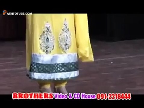 Ka Bewafa Shom Bia me Mra ka By Gul Panra - Watch or Download