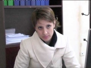 FOSHNJA E BRAKTISUR PUNONJESIT E MATERNITETIT TE FIERIT KUJDESEN PER FEMIJEN LAJM