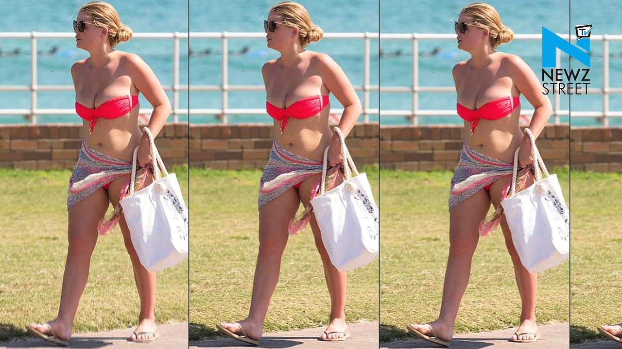 Even beach hotness fails to overshadow Lady Kitty Spencer in bikini - video  Dailymotion