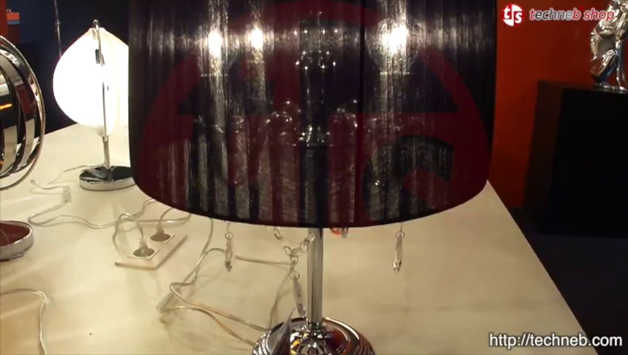 Lampe de table design BARGE en métal noir