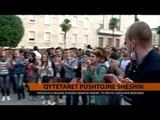 Qytetarët pushtojnë sheshin - Top Channel Albania - News - Lajme