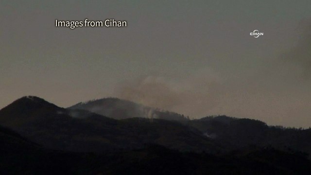 Turkey shoots down Russian war plane on Syria border