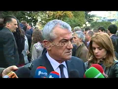 I jepet lamtumira Sokol Olldashit - Top Channel Albania - News - Lajme