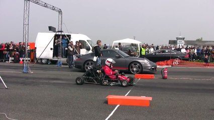 Porsche İle Go-Kart Aracının Kapışması