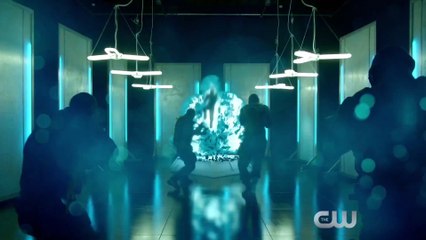 DC's Legends of Tomorrow First Look