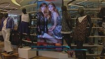 Lojas populares apostam em parceria com estilistas famosos para atrair clientes