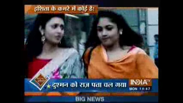 Yeh Hai Mohabbatein 24 November 2015 Vandu Ishita Ke Saamne Lekar Aayi Simmi Aur Ashok Ki Sachchai