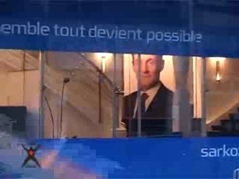 royal s'affiche