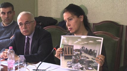 Report TV - Skandali me ikonat, Kumbaro: Në muze u transportuan 476 të tilla