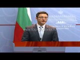 Bushati: Presim statusin - Top Channel Albania - News - Lajme