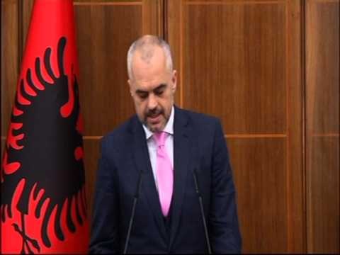 THUAJ PO SHQIPERISE EDI RAMA MBLEDH MJEKET SHQIPTARE QE PUNOJNE JASHTE LAJM