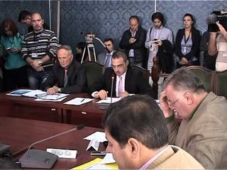 MAKINERITE NE PANAIRE POR ZONAT E THELLA BANORET BEJNE THIRRJE PER NDIHME LAJM