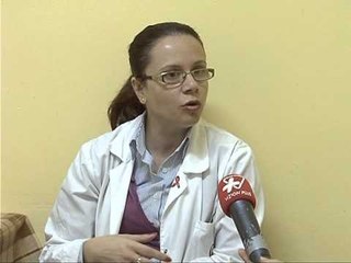 SHTOHEN VIROZAT MOTI I FTOHTE SJELL FLUKS VIZITASH NE URGJENCEN E QSUT LAJM
