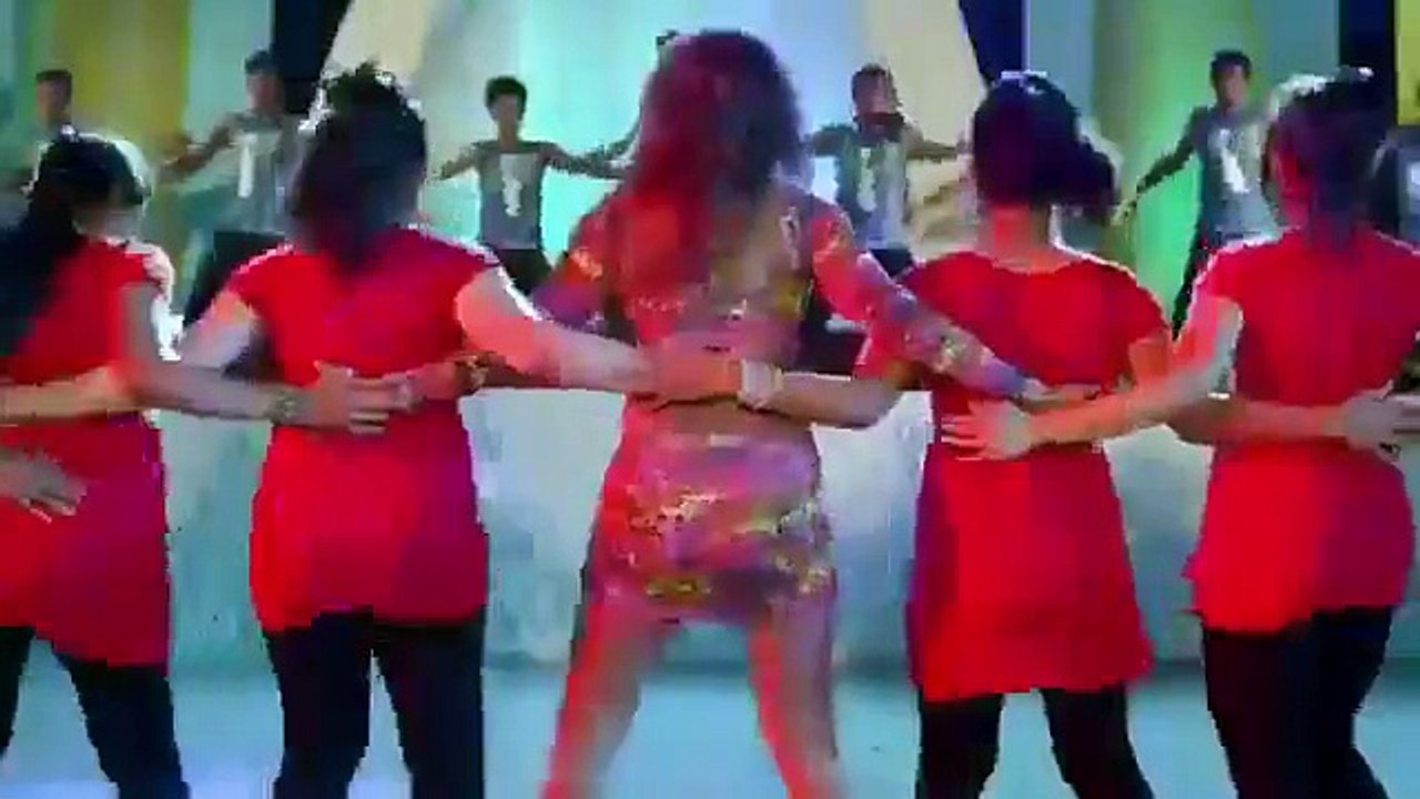 Bangla Item Song Bepasha Gorom Howya