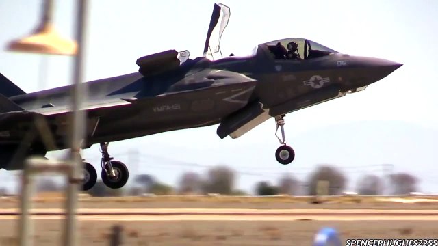 F 35B Lightning II Demo @ 2014 MCAS Miramar Air Show