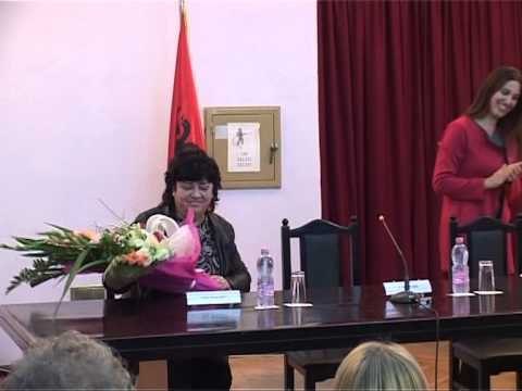 100 VJETORI I LINDJES PERKUJTOHET NE DITEN E LINDJES SHKRIMTARI PETRO MARKO LAJM