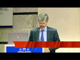 UNICEF: Duhet të ndryshojë sjellja e mësuesve me nxënësit  - Top Channel Albania - News - Lajme