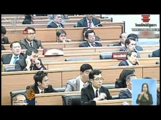 PROTESTAT NE TAJLANDE DEMOSTRUESIN HYJNE BRENDA SELISE QENDRORE TE USHTRISE LAJM