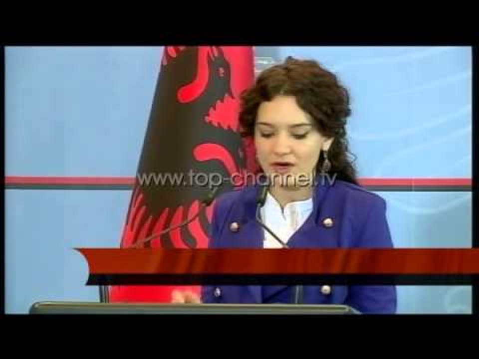 Doganat dalin nga "gropa" - Top Channel Albania - News - Lajme