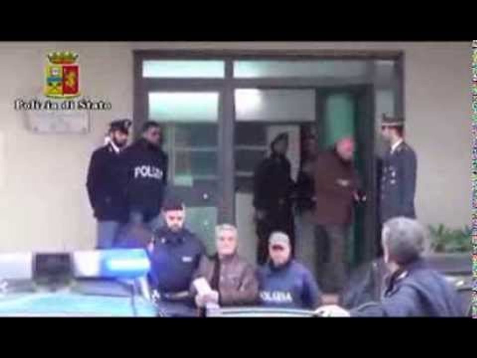 DROGA NE ITALI NE PRANGA NJE SHQIPTAR DHE NJE I...