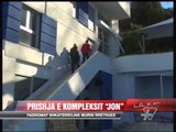 Vlorë, nis prishja e kompleksit 