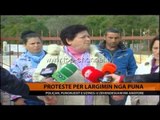Protestë për largimin nga puna - Top Channel Albania - News - Lajme