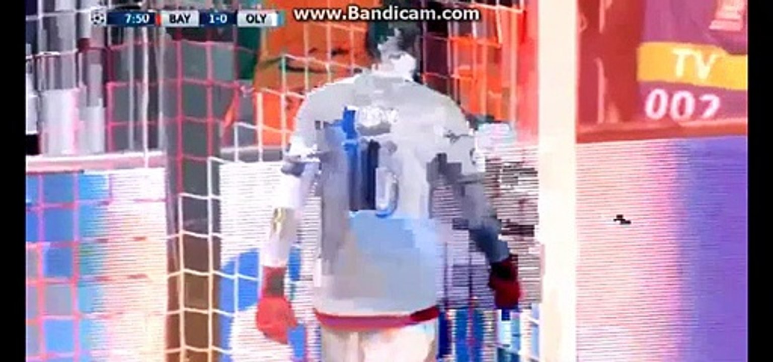 Douglas Costa Fantastic GOAL- Bayern Munich 1-0 Olympiakos - UCL 24-11-2015