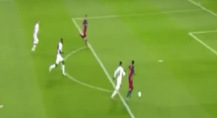 Luis Suarez GOAL - Barcelona vs AS Roma 1-0