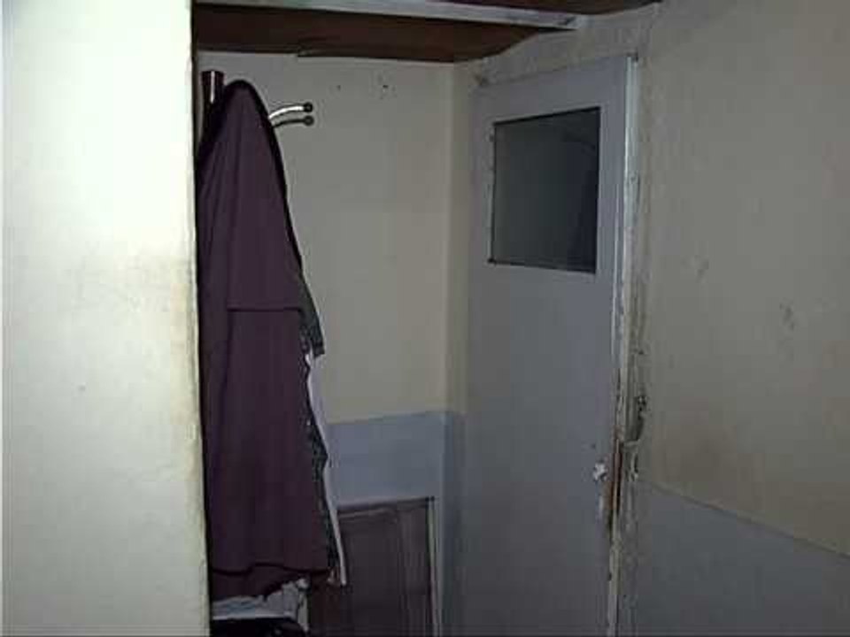 KTHEHEN NE SHTEPI DY GRATE E PASTREHA NE TIRANE KTHEHEN NE SHTEPINE E TYRE LAJM