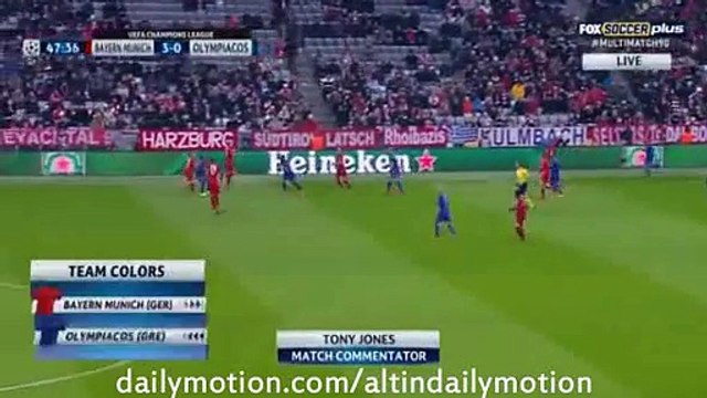 Robert Lewandowski Incredible Chance - BAYERN MÜNCHEN 3-0 OLYMPIACOS