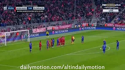 Neuer Great Free Kick Save - Bayern 3-0 Olympiacos