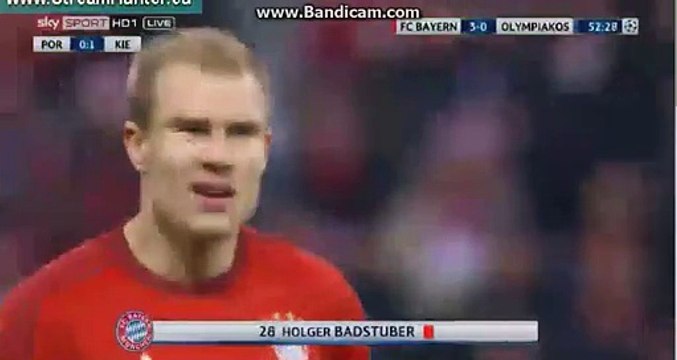 Badstuber gets Red Card Bayern 3-0 Olympiakos 24.11.2015
