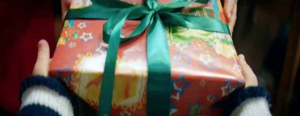 Невероятно красивая новогодняя реклама Aukro 2016